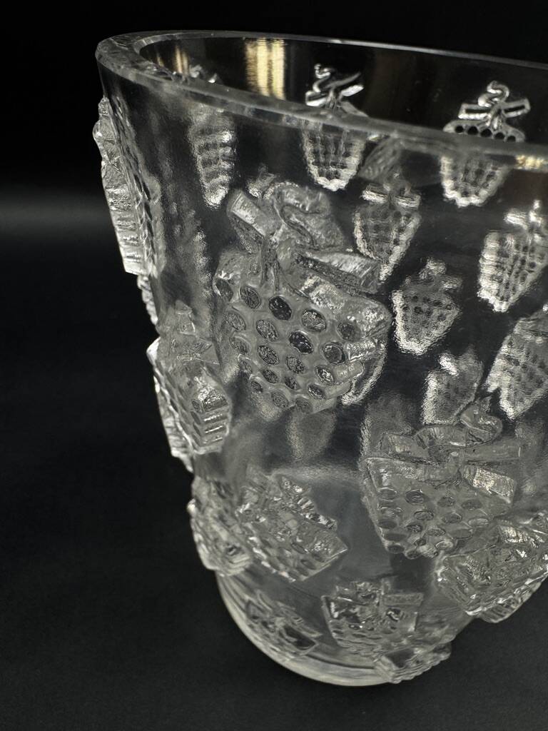 René Lalique "Malaga" model vase, pressed molded glass, circa 1937