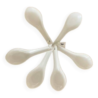 Spoons