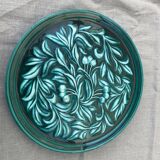 Centerpiece in slip patterns with old cherries