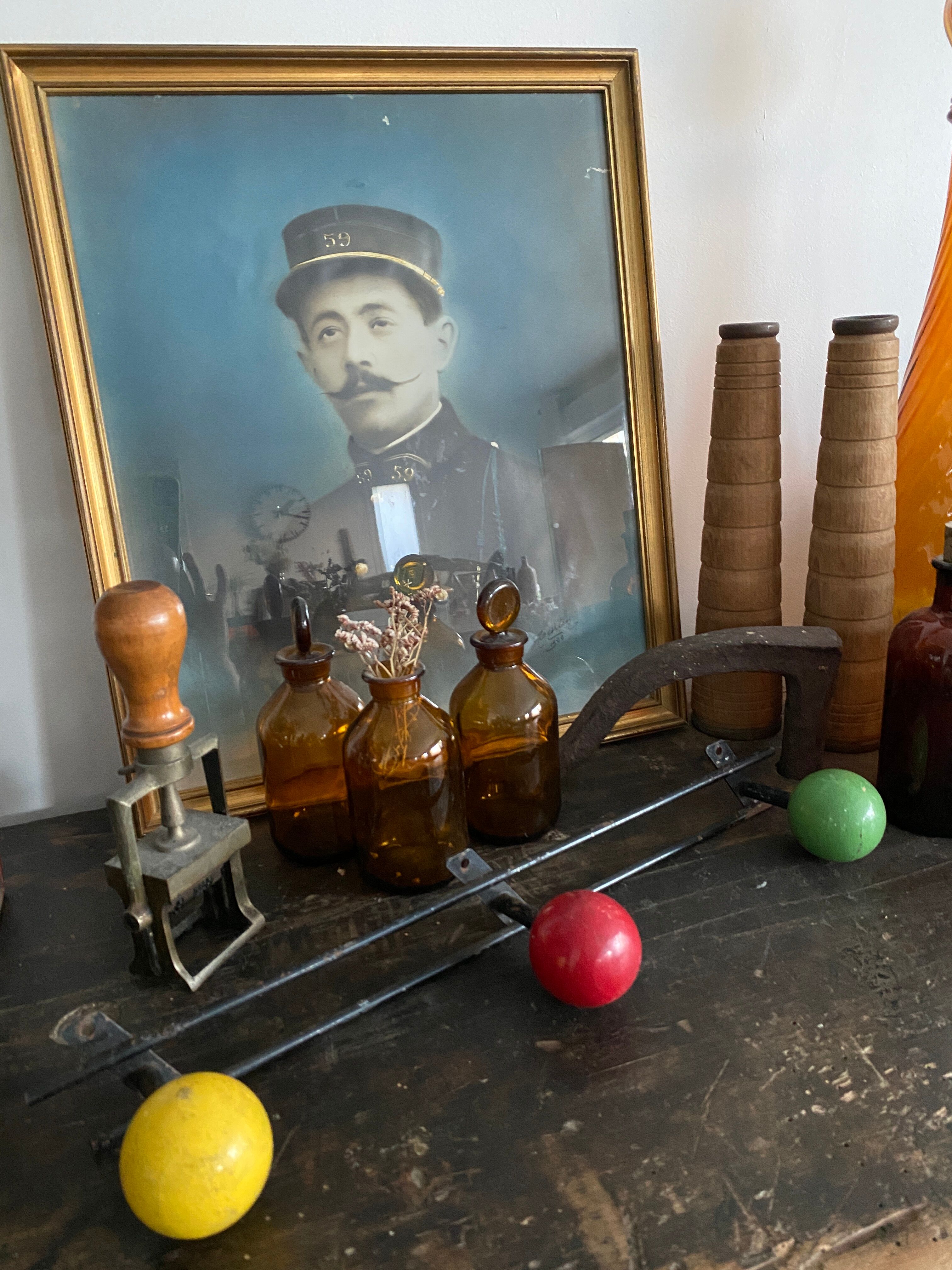 Vintage ball coat holder