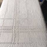 drap ancien brodé main en lin avec monogramme et jours
