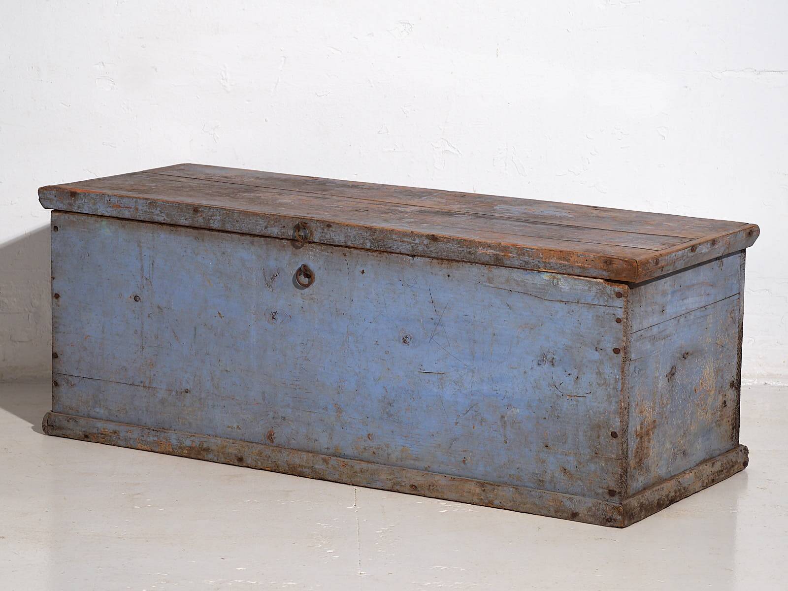 Old blue chest (c.1920) #46