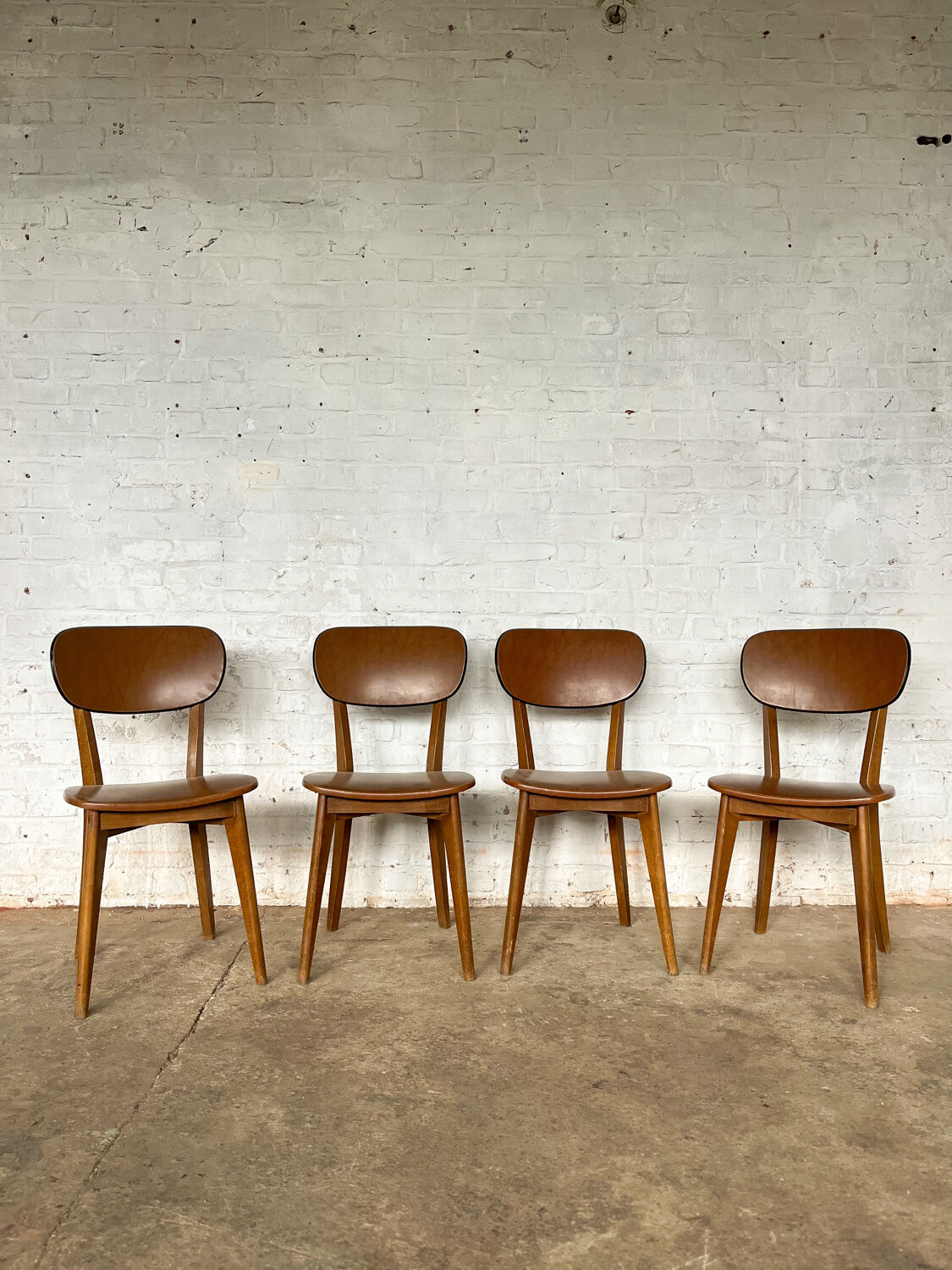 Série de 4 chaises bistrot années 60