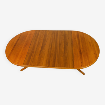 Danish round teak dining table with extensions, 1970s