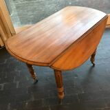 Light waxed oak table
