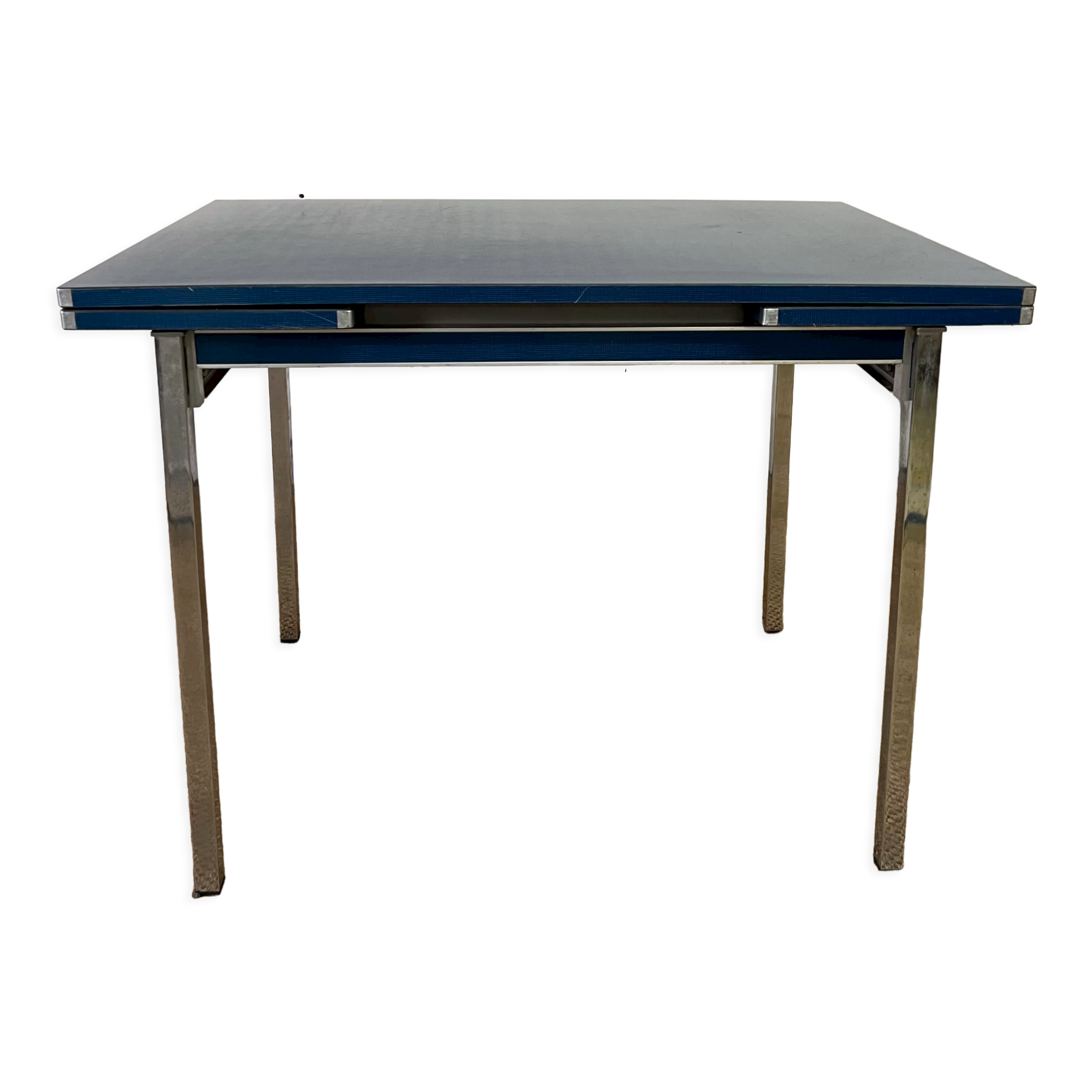 Formica table with extensions