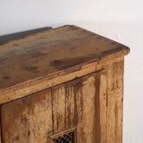 Antique kitchen cupboard (c.1920)