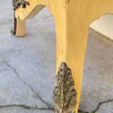 Commode galbée style Louis XV en marqueterie en loupe d'orme et bronze
