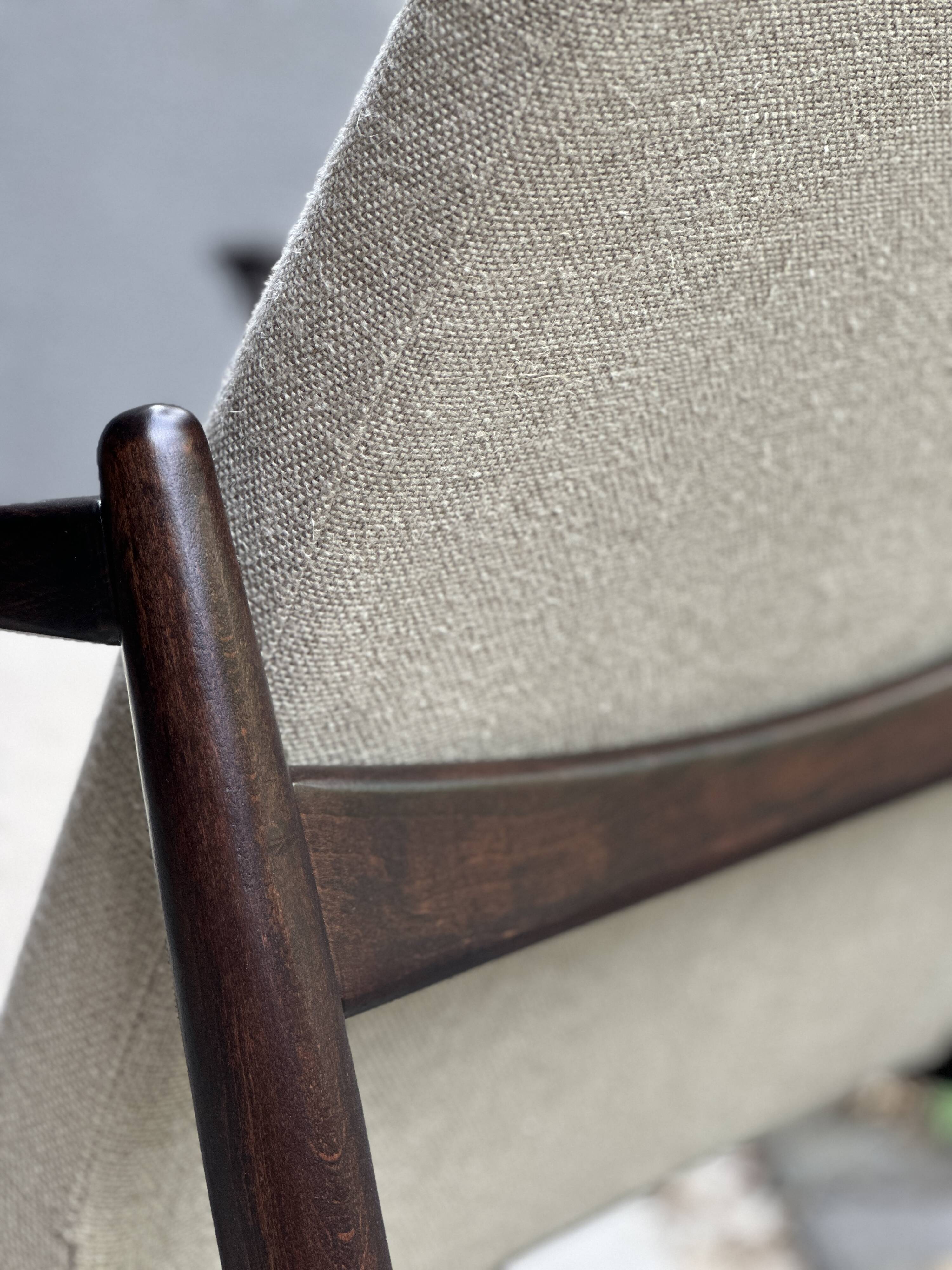 Pair of vintage GFM-64 pure linen armchairs by Edmund Homa, 1960s