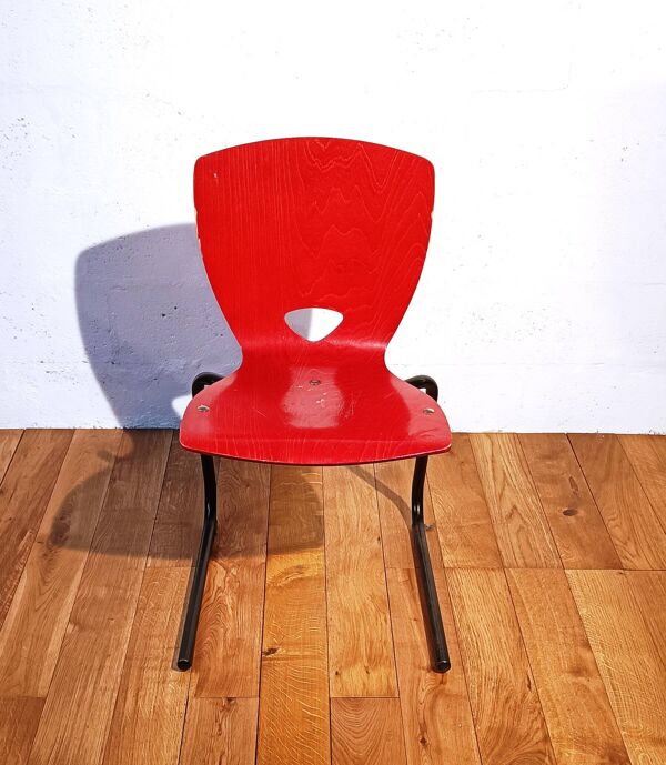 Chaise de cantine vintage
