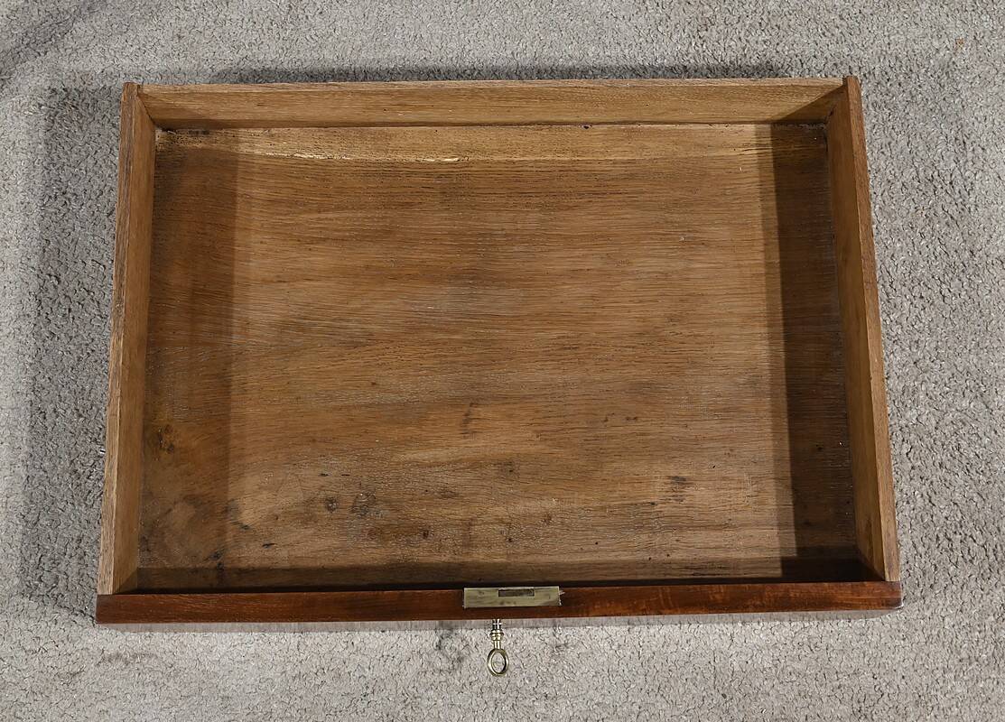 Small Mahogany Lady's Desk, Louis-Philippe period – 1st part 19th century