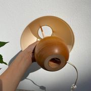 Lampe de chevet en bois tourné boule 1990