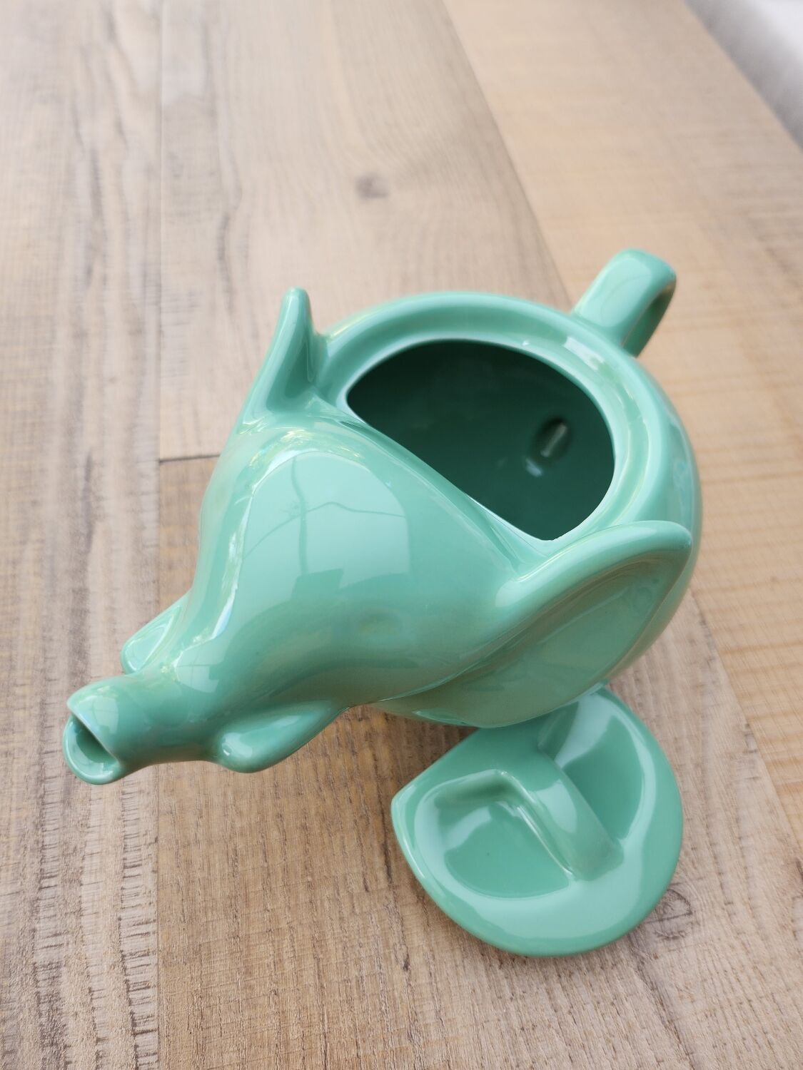 Elephant teapot