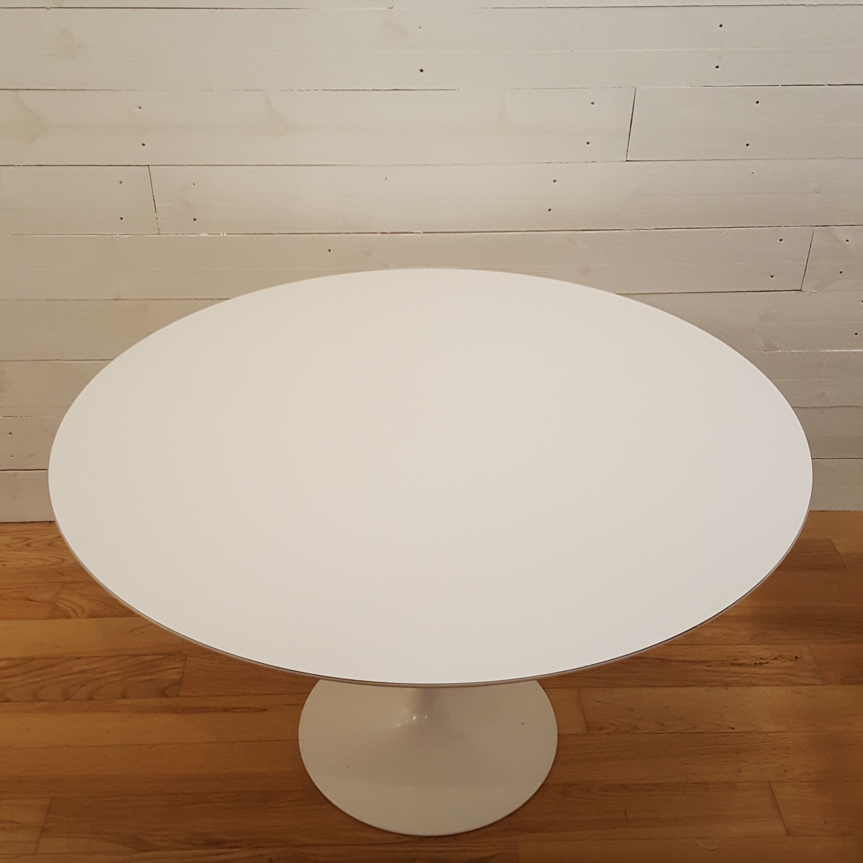 Table knoll