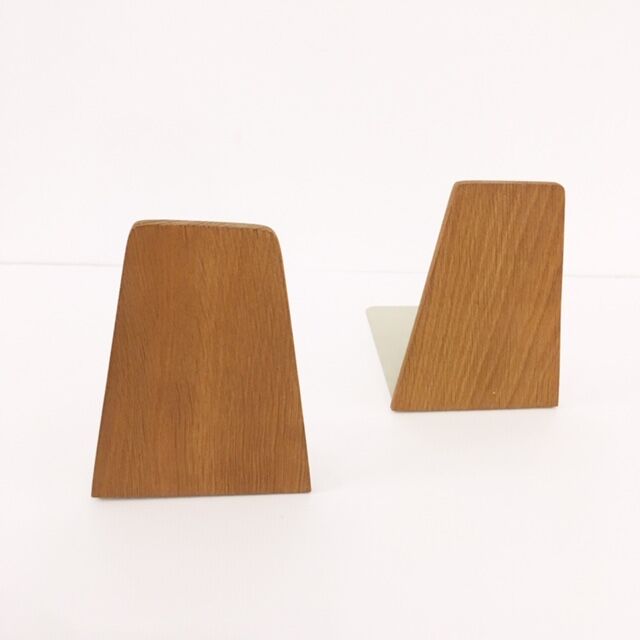 Set of 2 bookends