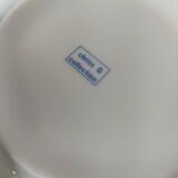 6 vintage cups and 6 saucers with blue cloud decoration by Chriss G.