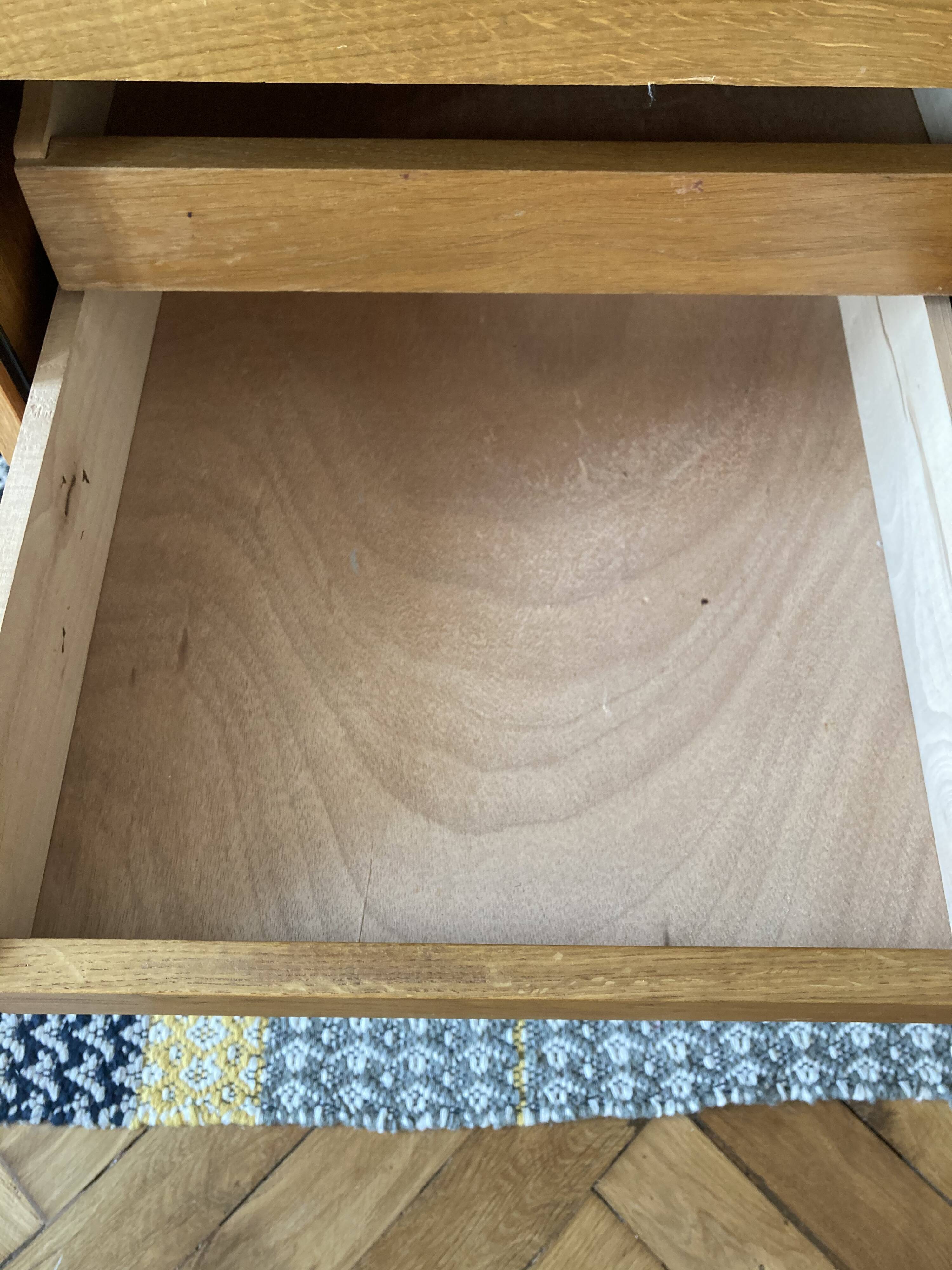 Wardrobe sliding doors compass feet