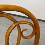 Curved wooden dining chair by Löbl Wieisskirchen