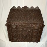 Coffre art populaire tramp art époque 19 éme