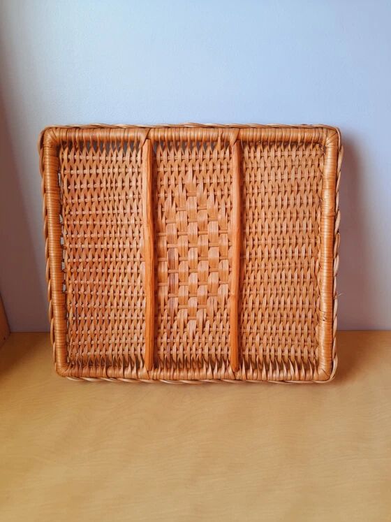 Woven rattan plateau 60s