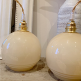 Beige opaline walker