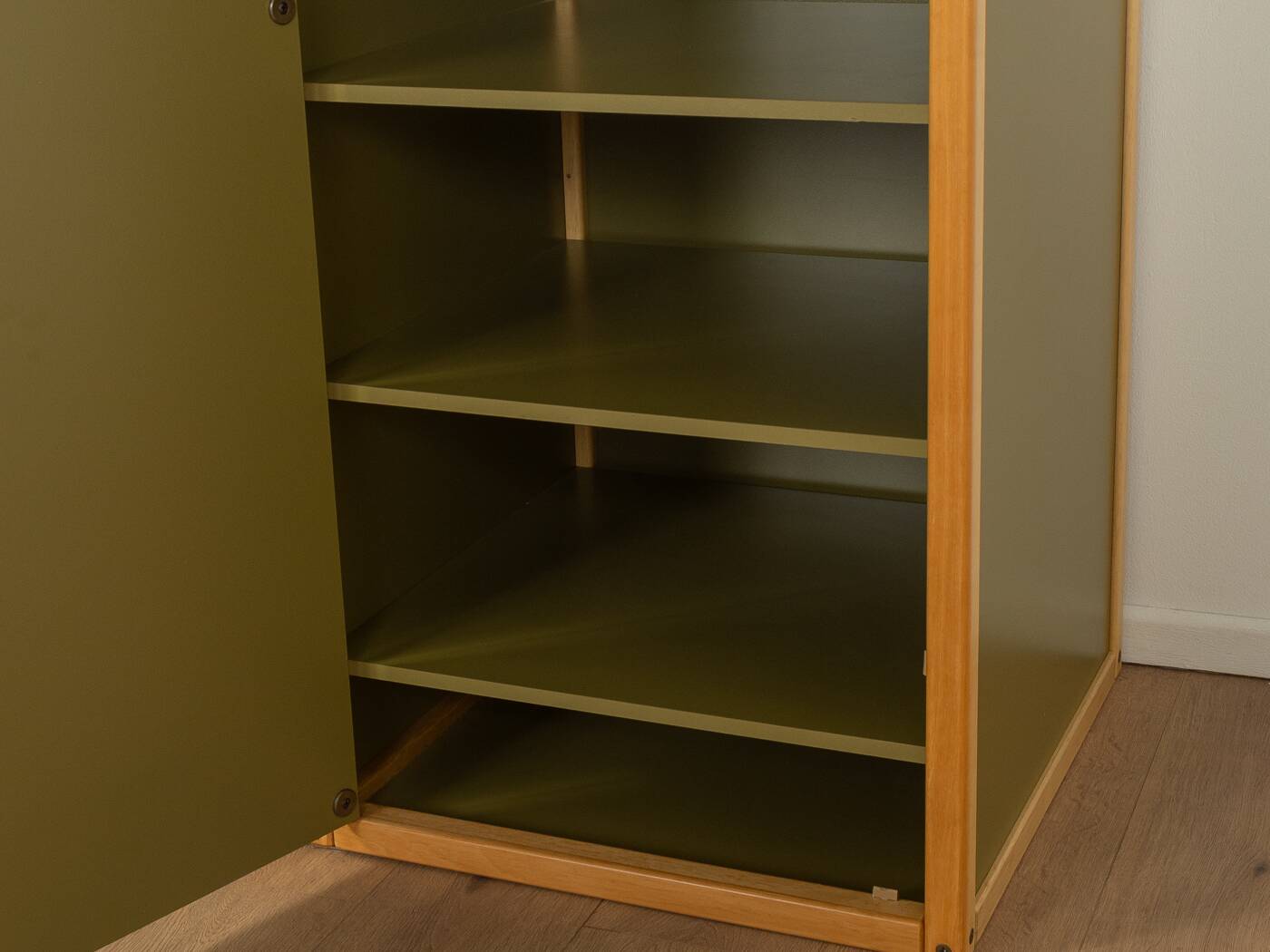 Système de profilés Flötotto des années 1970, en deux parties