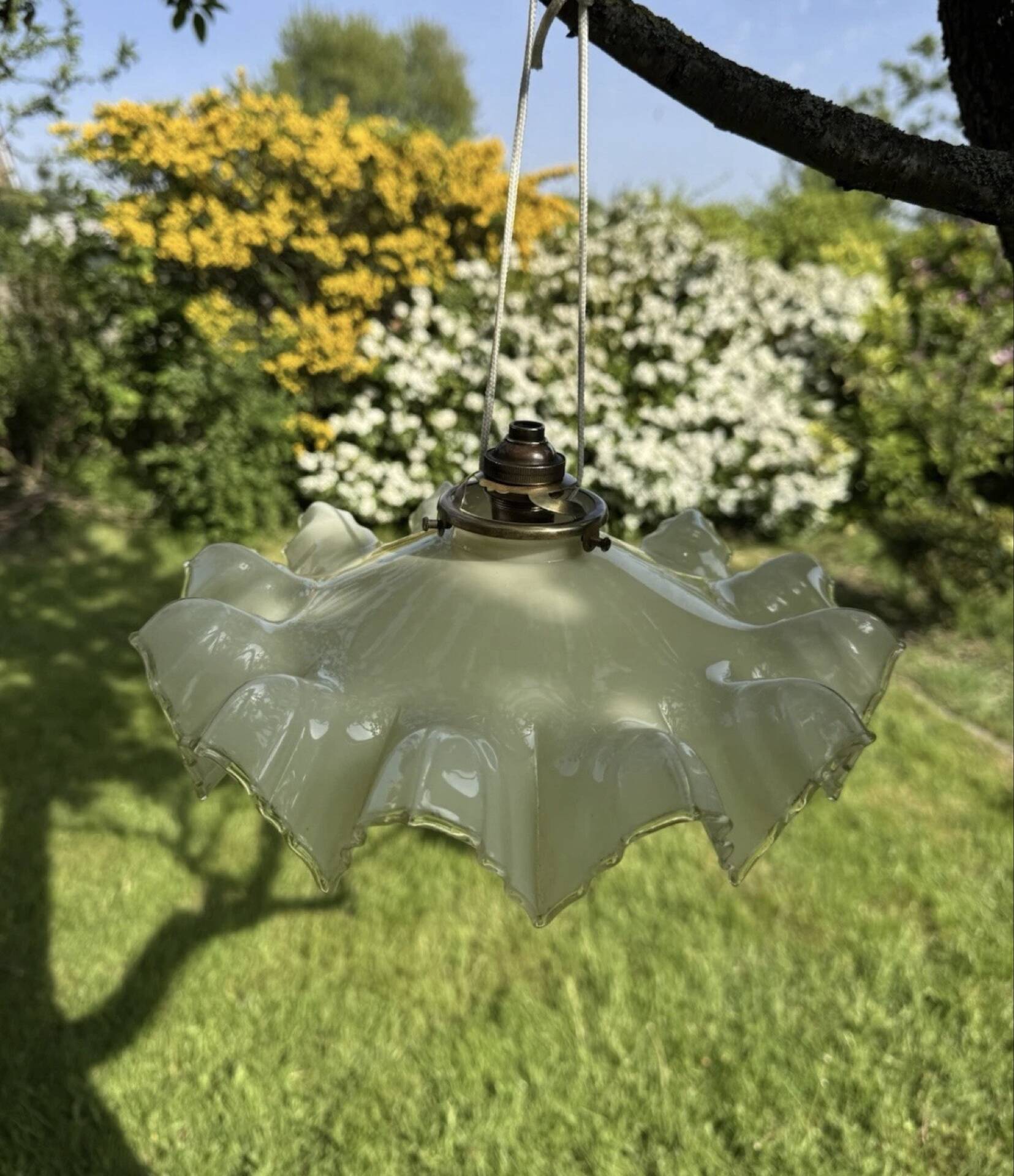 Vintage pleated glass lace lampshade ceiling light
