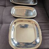 Set of silver dishes