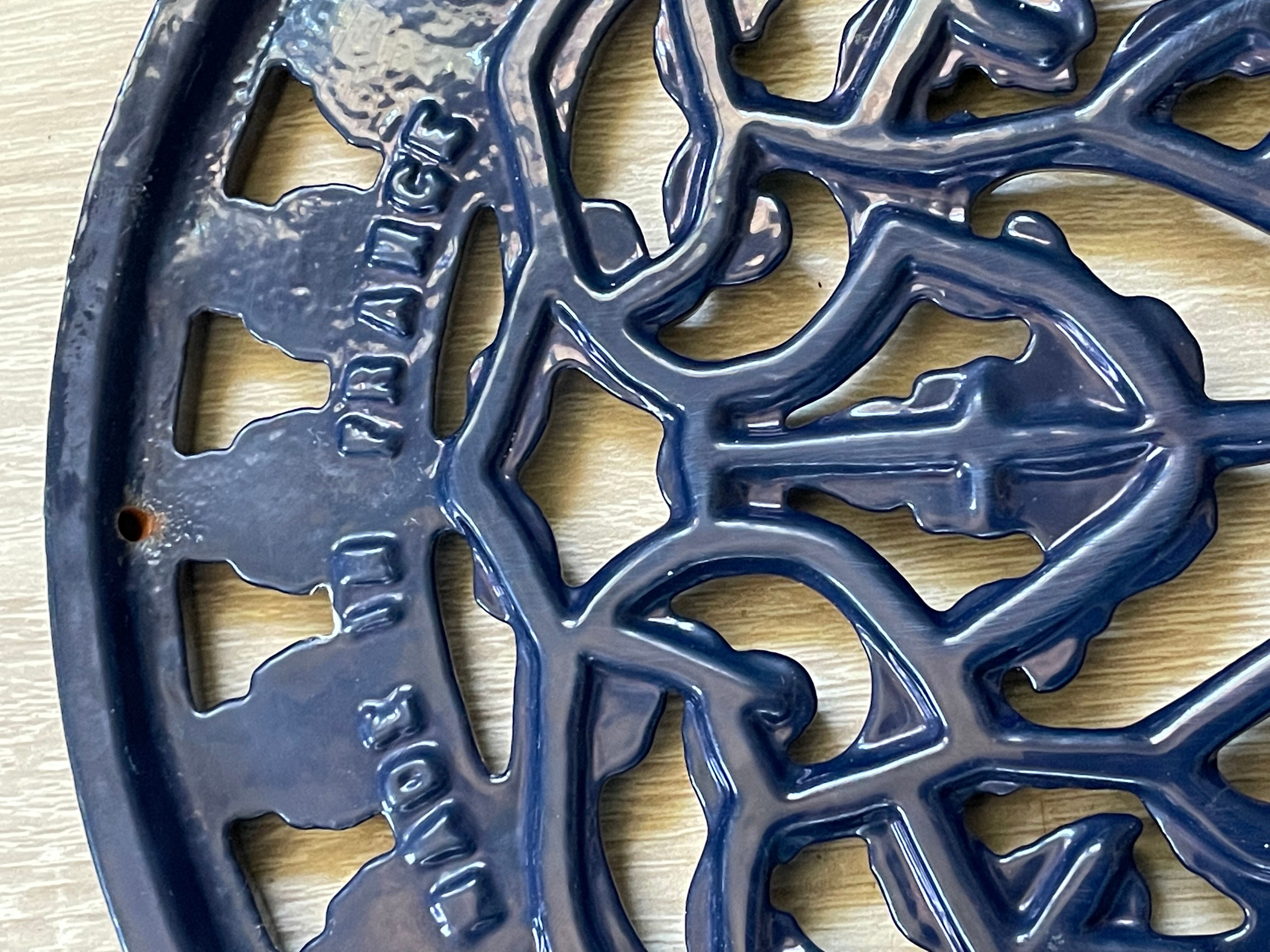 Enamelled cast iron underside 35cm