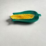 Empty Vallauris pocket in the shape of corn