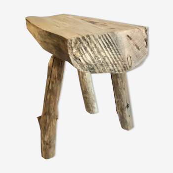 Brutalist tripod farm stool