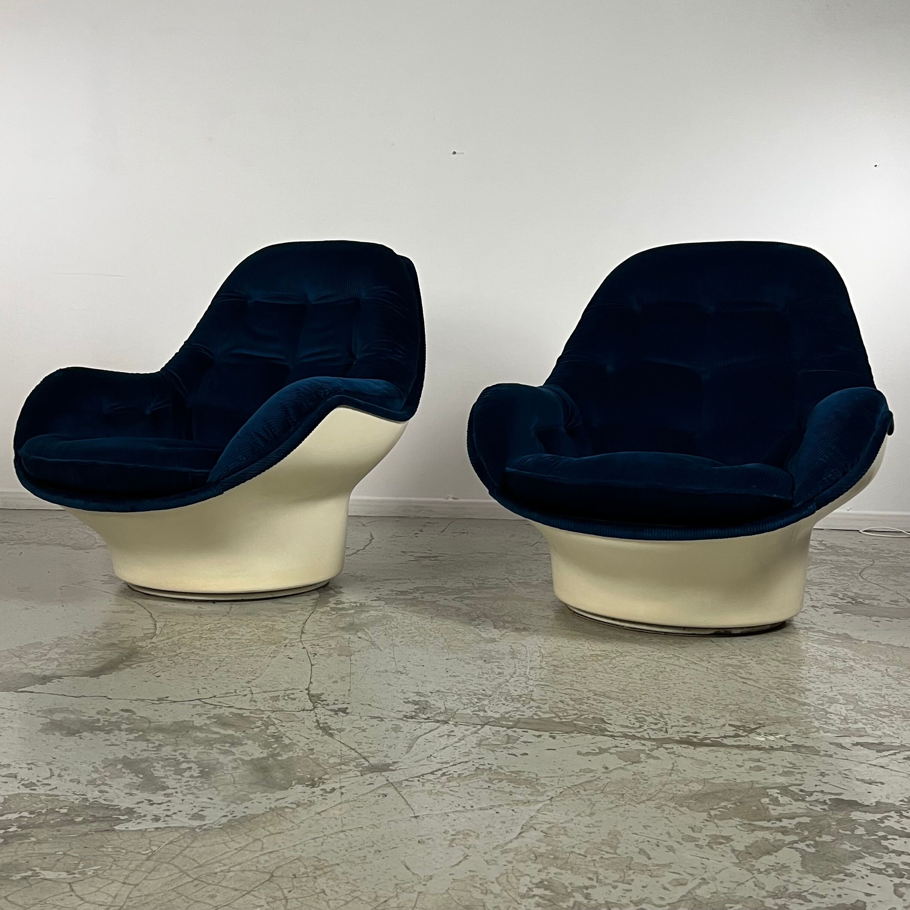 Pair of Karate armchairs by Michel Cadestin for Airborne 1970s