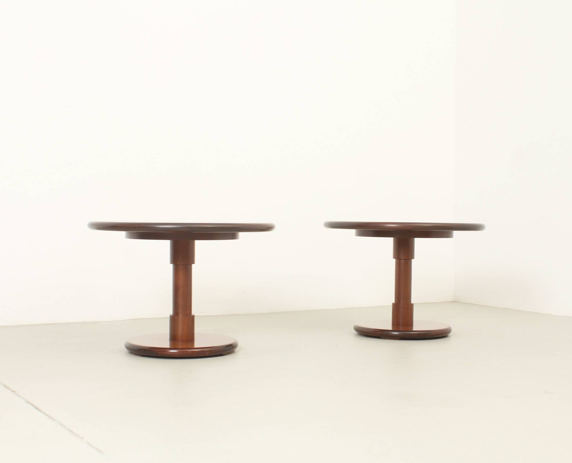Pair of side tables by Federico Correa and Alfonso Milá, 1961