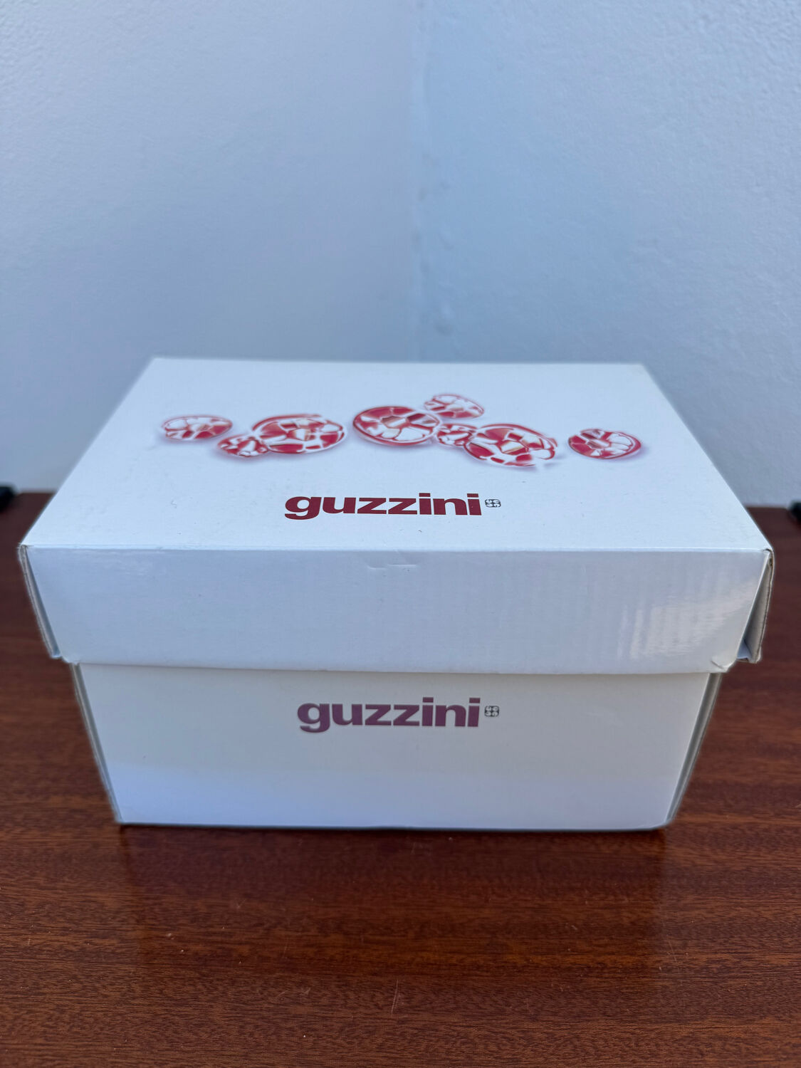 Small Guzzini vase blown glass