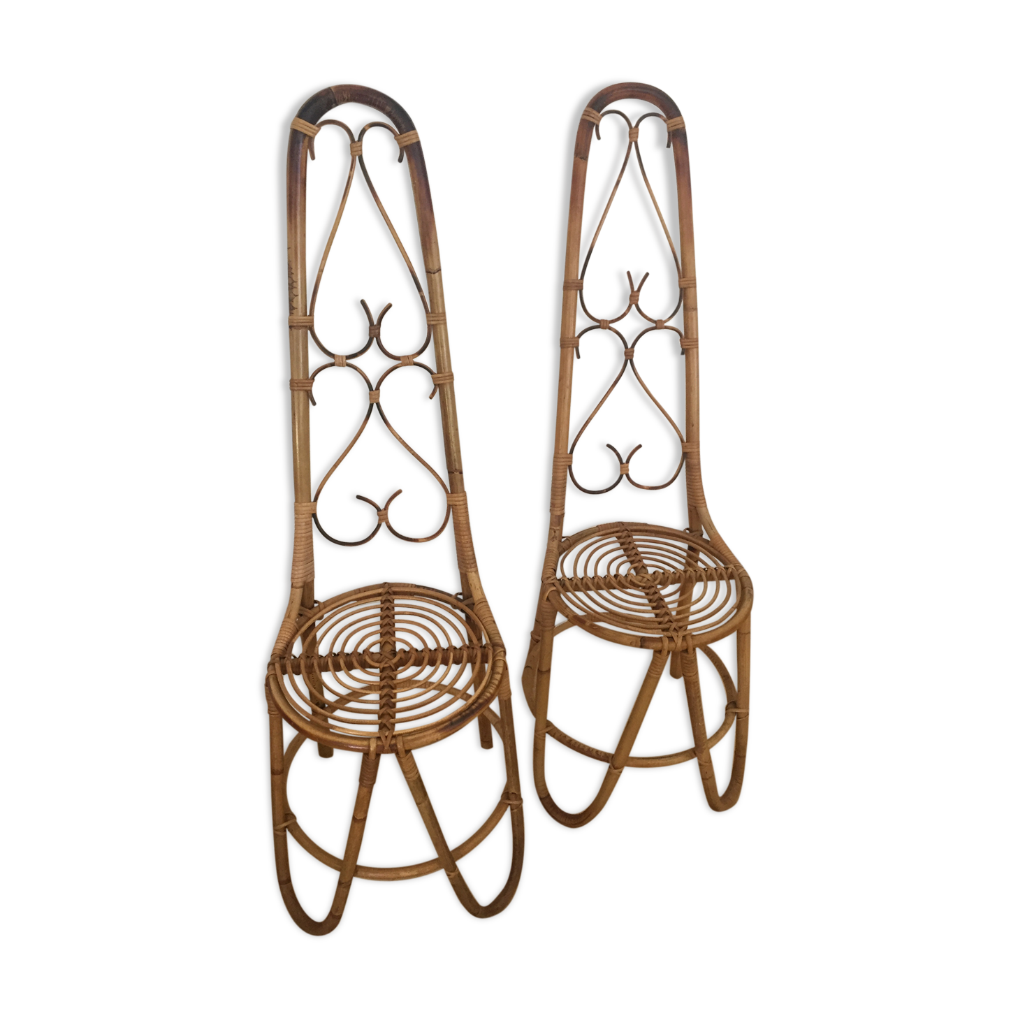Lot of two rattan chairs