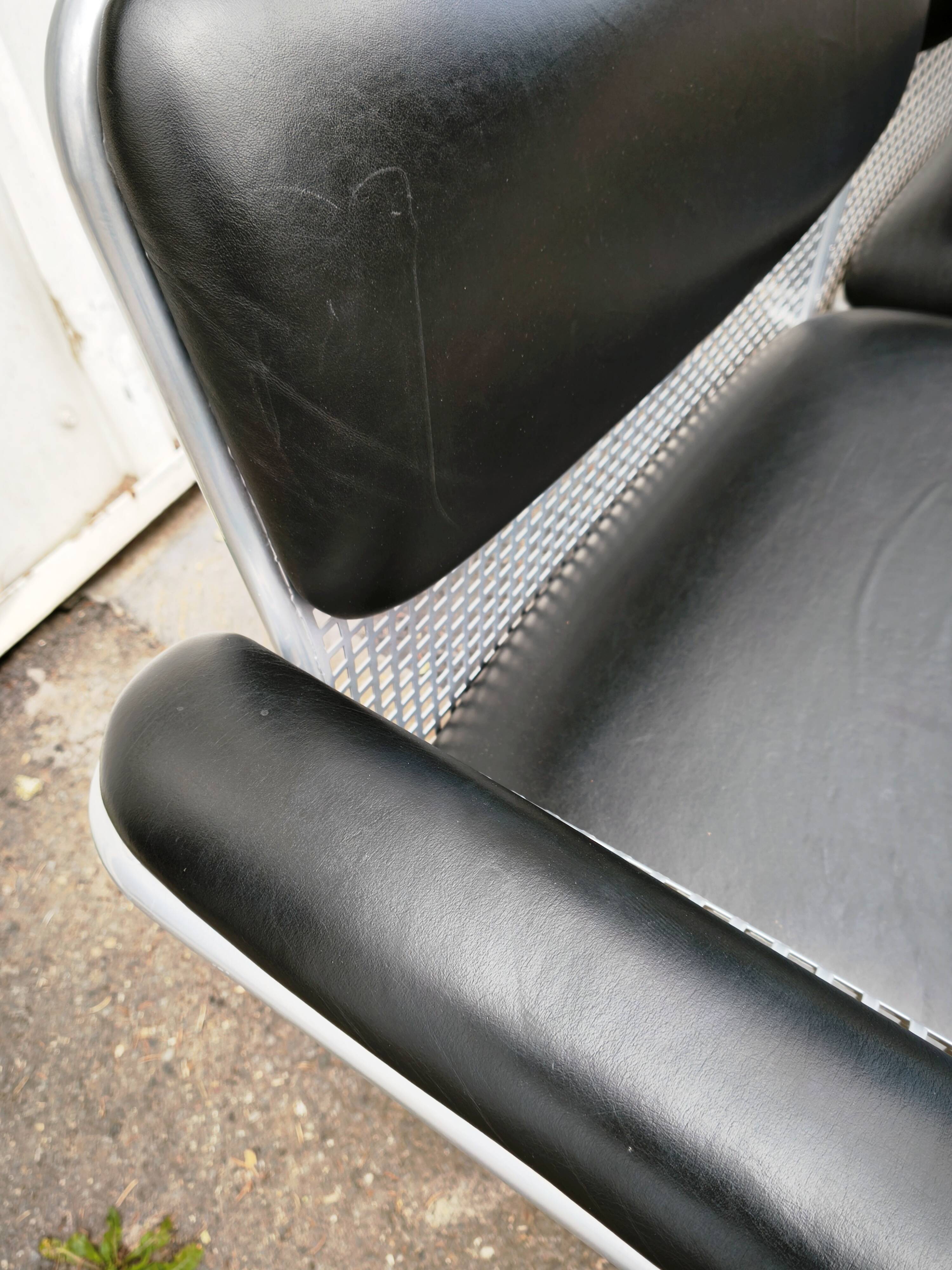 Two-seater sofa Vincenza, Taline