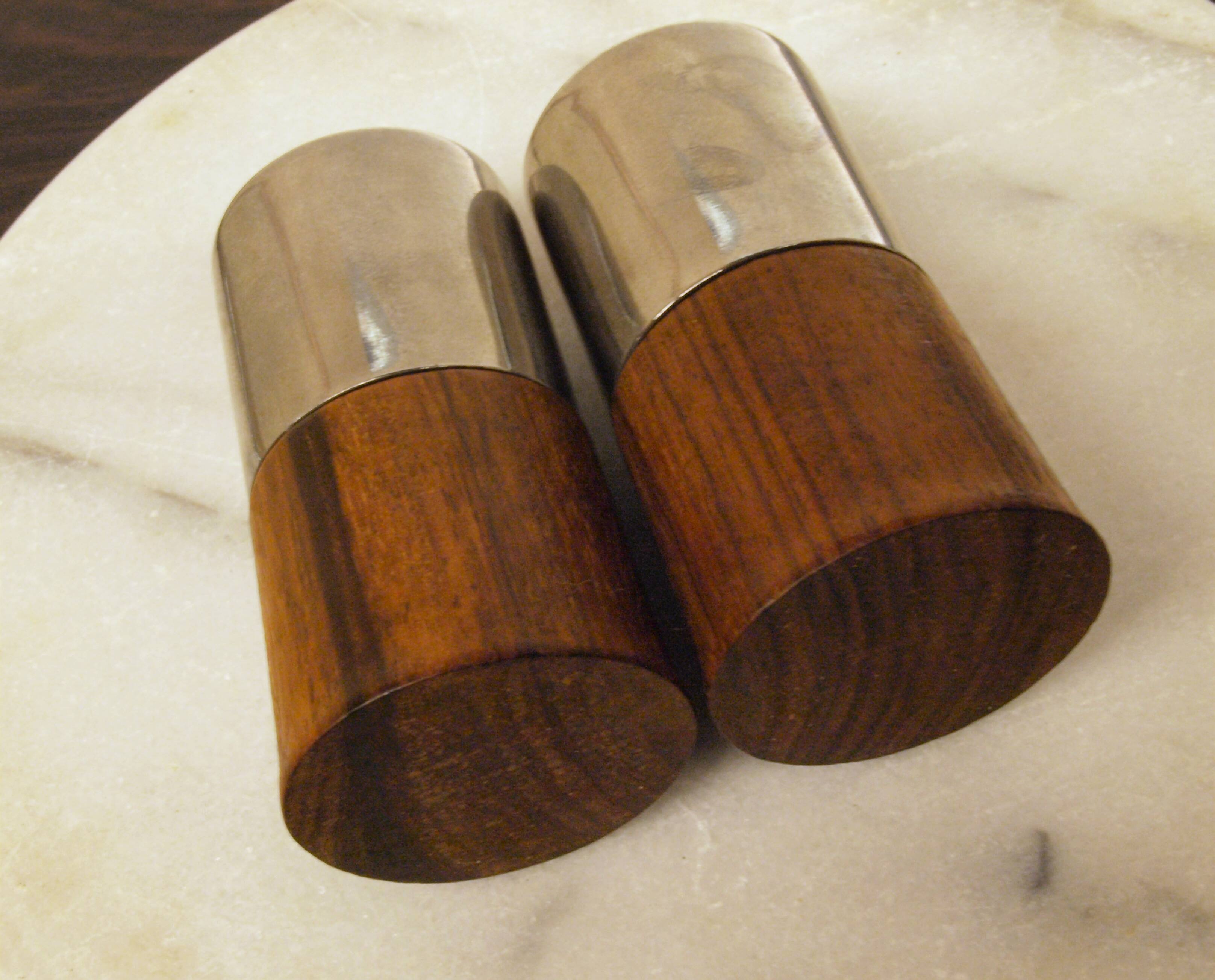 Rio rosewood salt and pepper shaker