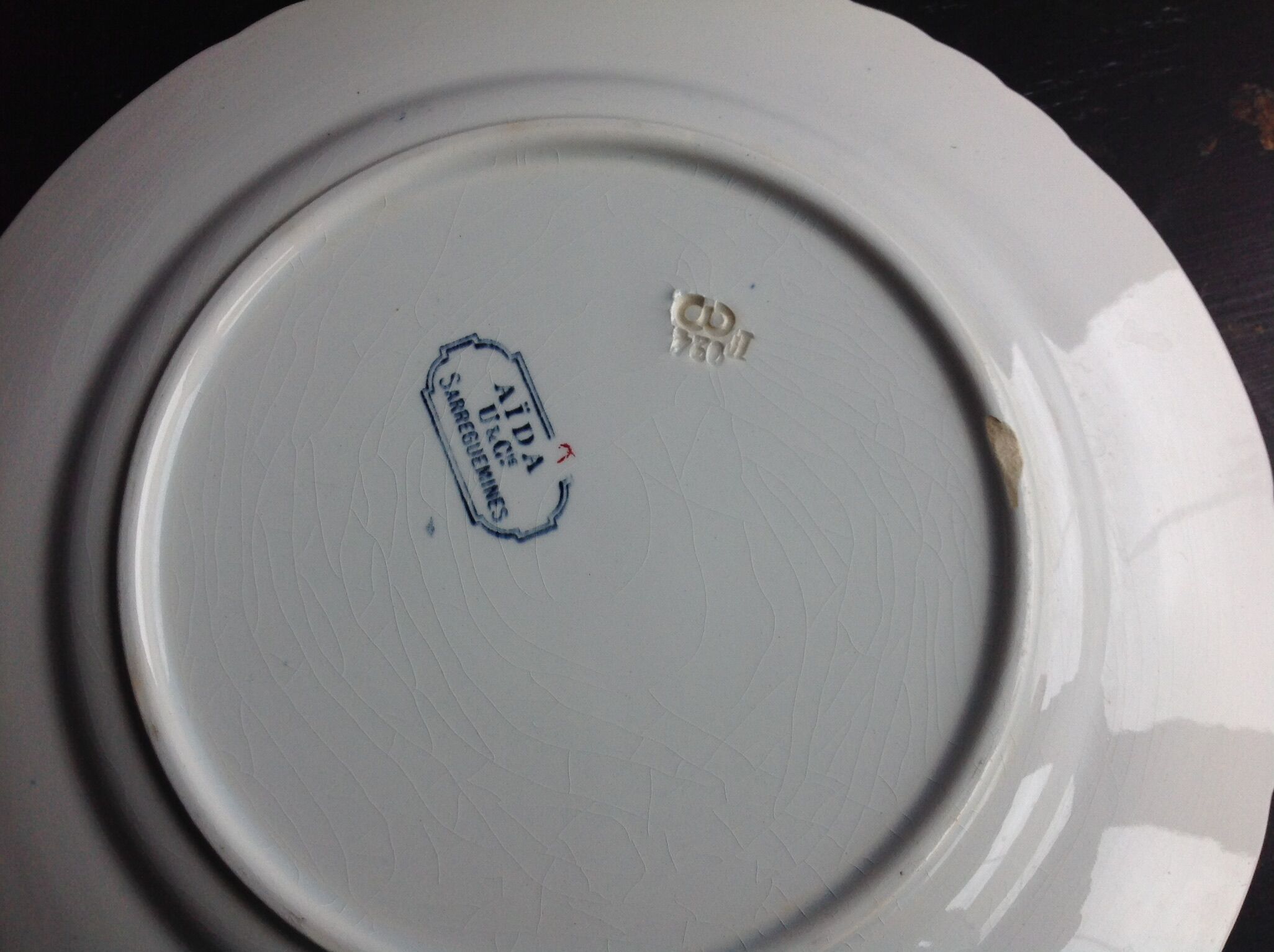 Set of 8 flat plates