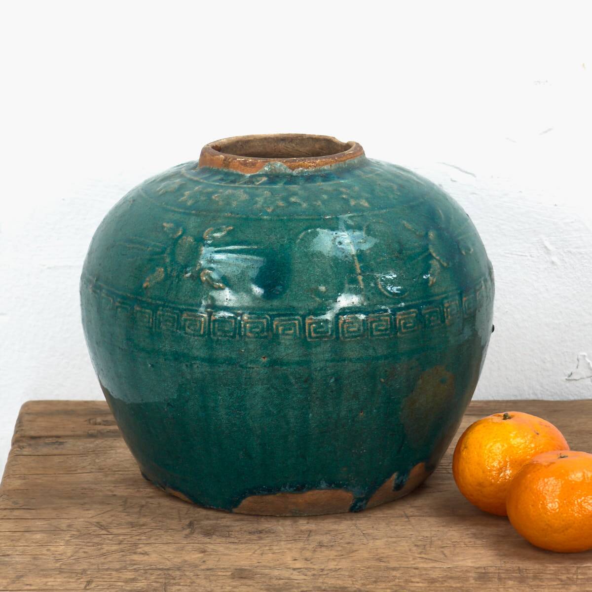 Antique emerald green ceramic vase (c.1820)