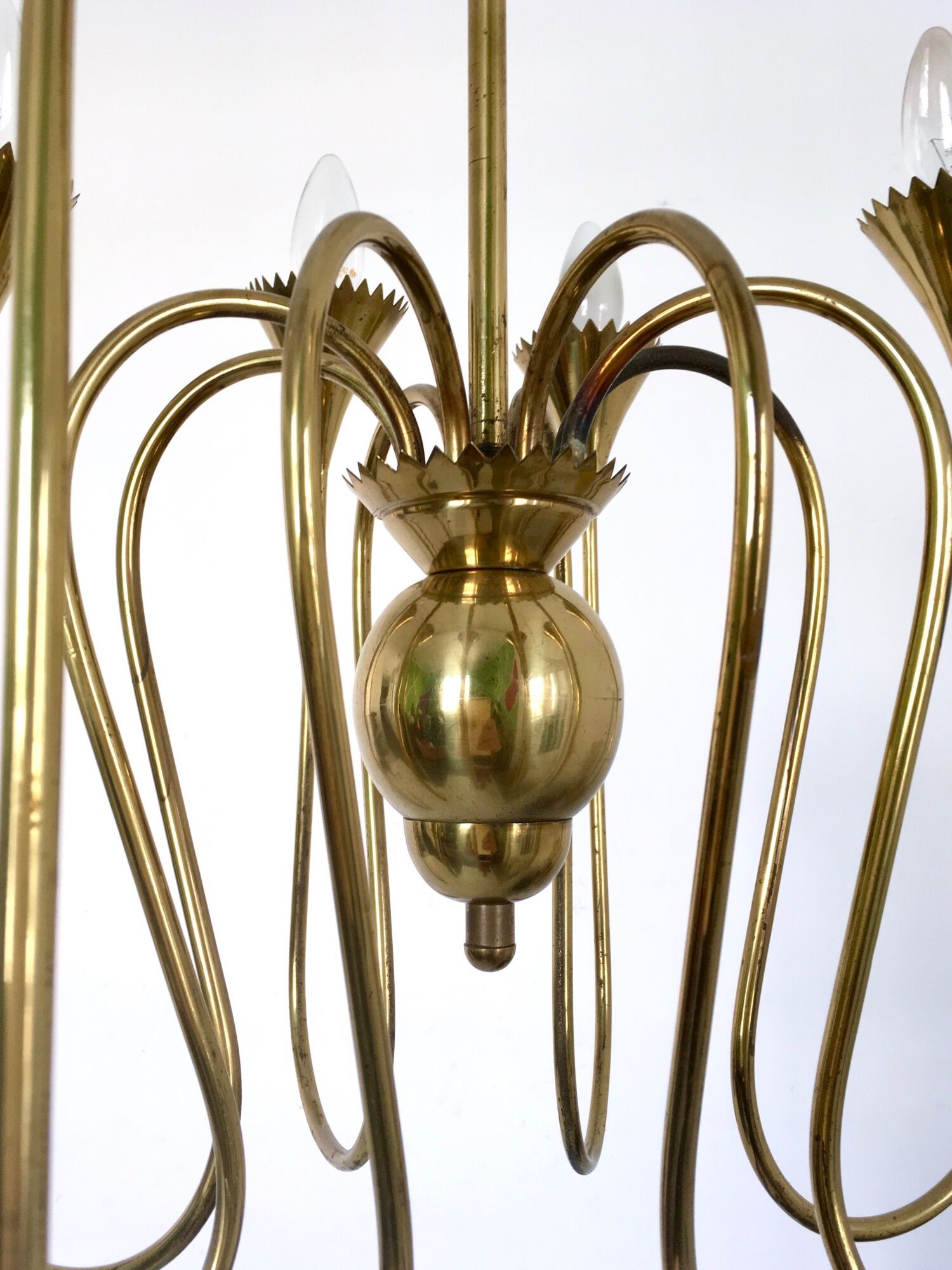 Vintage Eight-Light Brass Chandelier Highly Ascribable to Ulrich, Italy