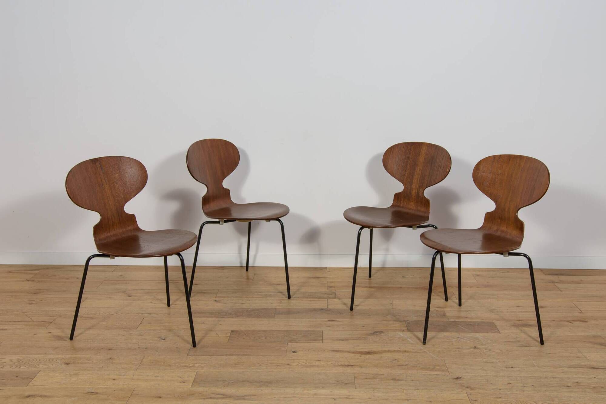 Ant Chair Model 3101 in Teak by Arne Jacobsen for Fritz Hansen, 1970s, Denm