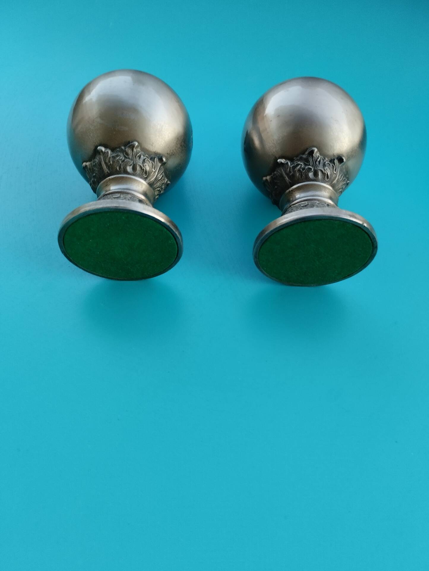 Pair of table lighters