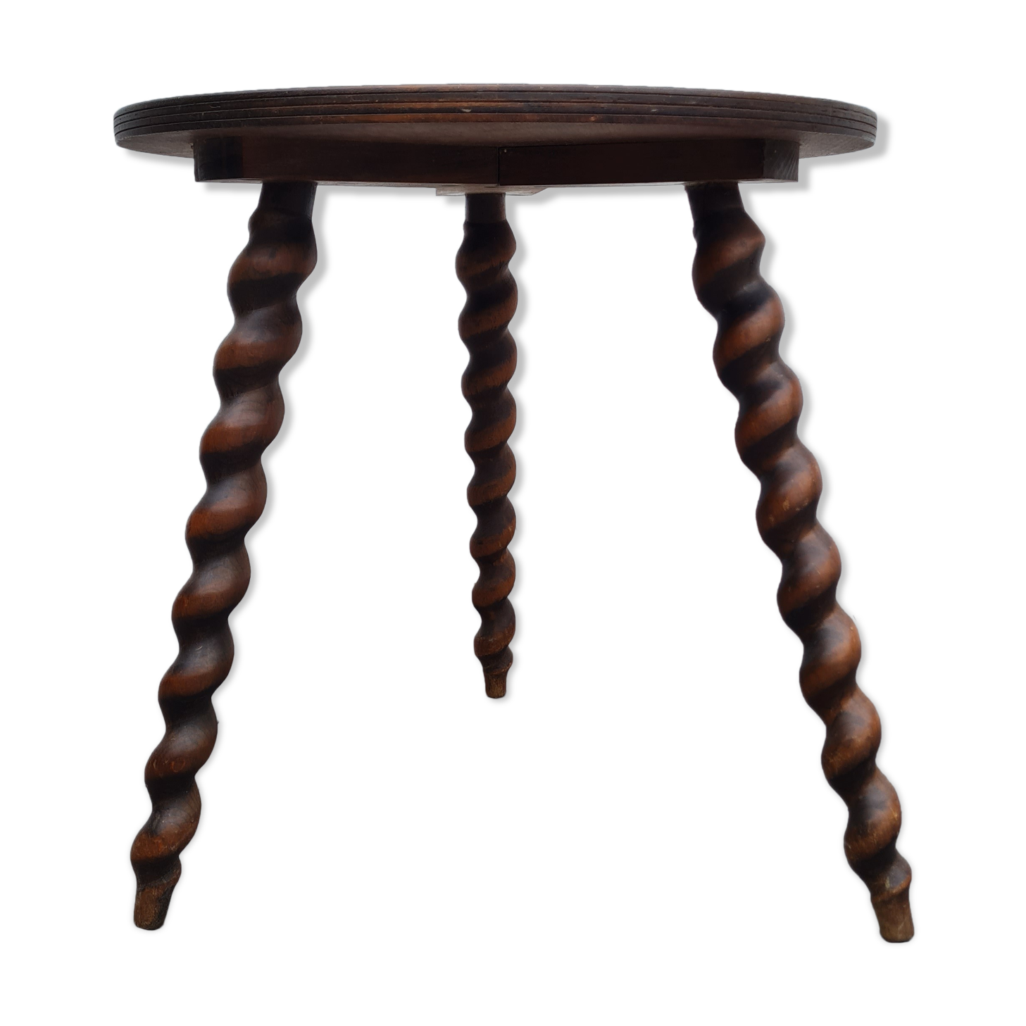 Wooden coffee table twisted tripod base