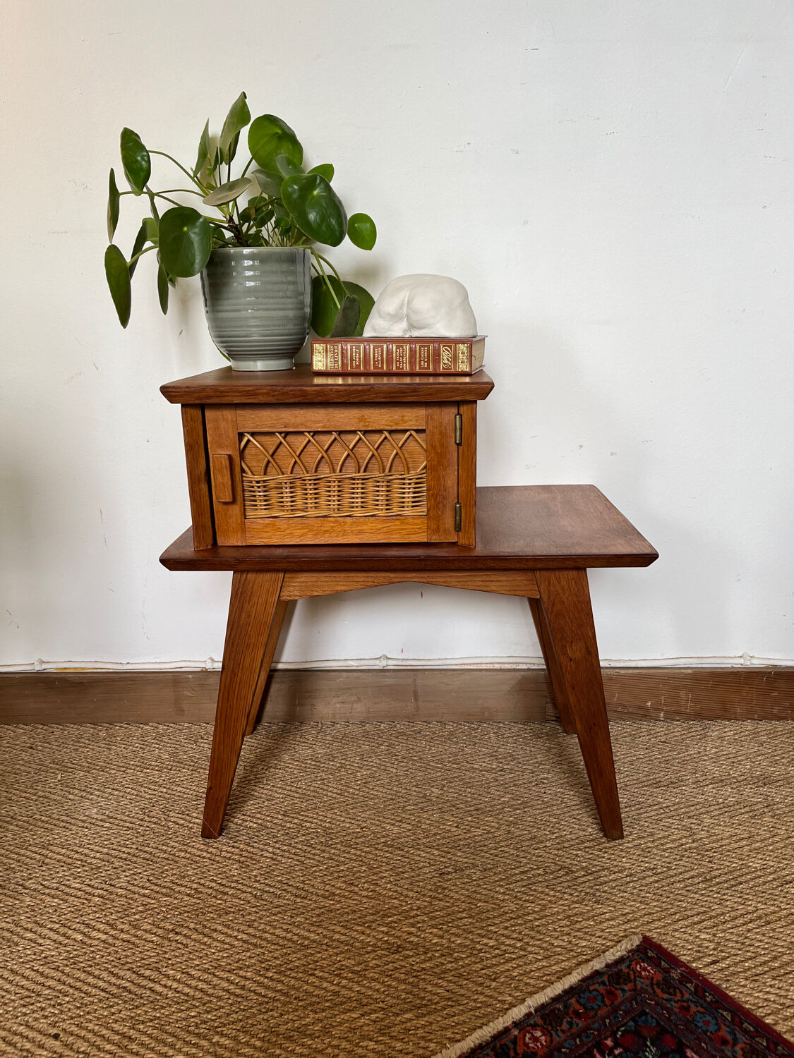 Table d’appoint table de chevet vintage bois pieds compas et rotin