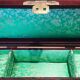 Jewelry box, Chinese jade stone - Wood - Mahogany, Brass