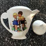 Dînette en porcelaine