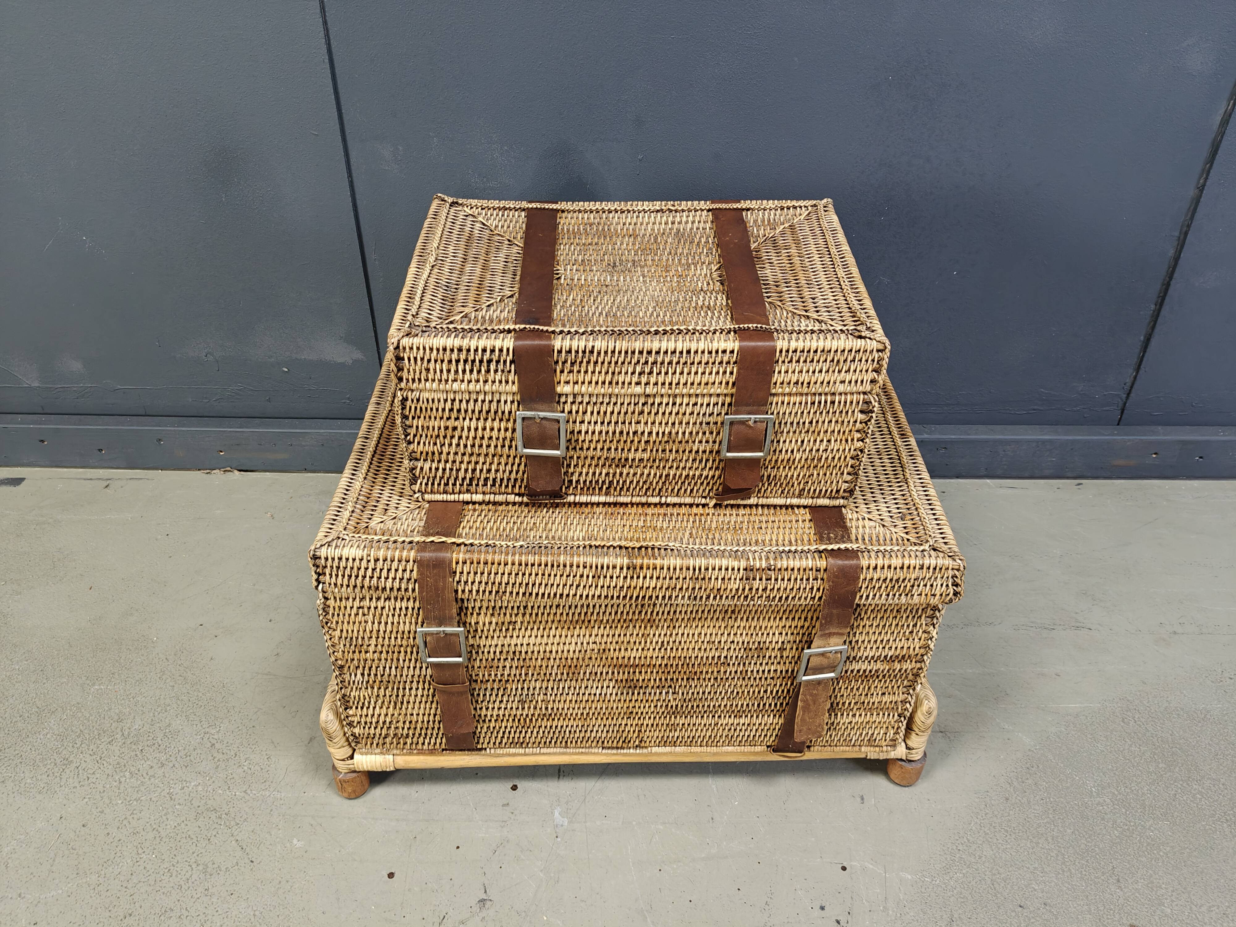 Vintage wicker trunks, set of 2 - 1970s