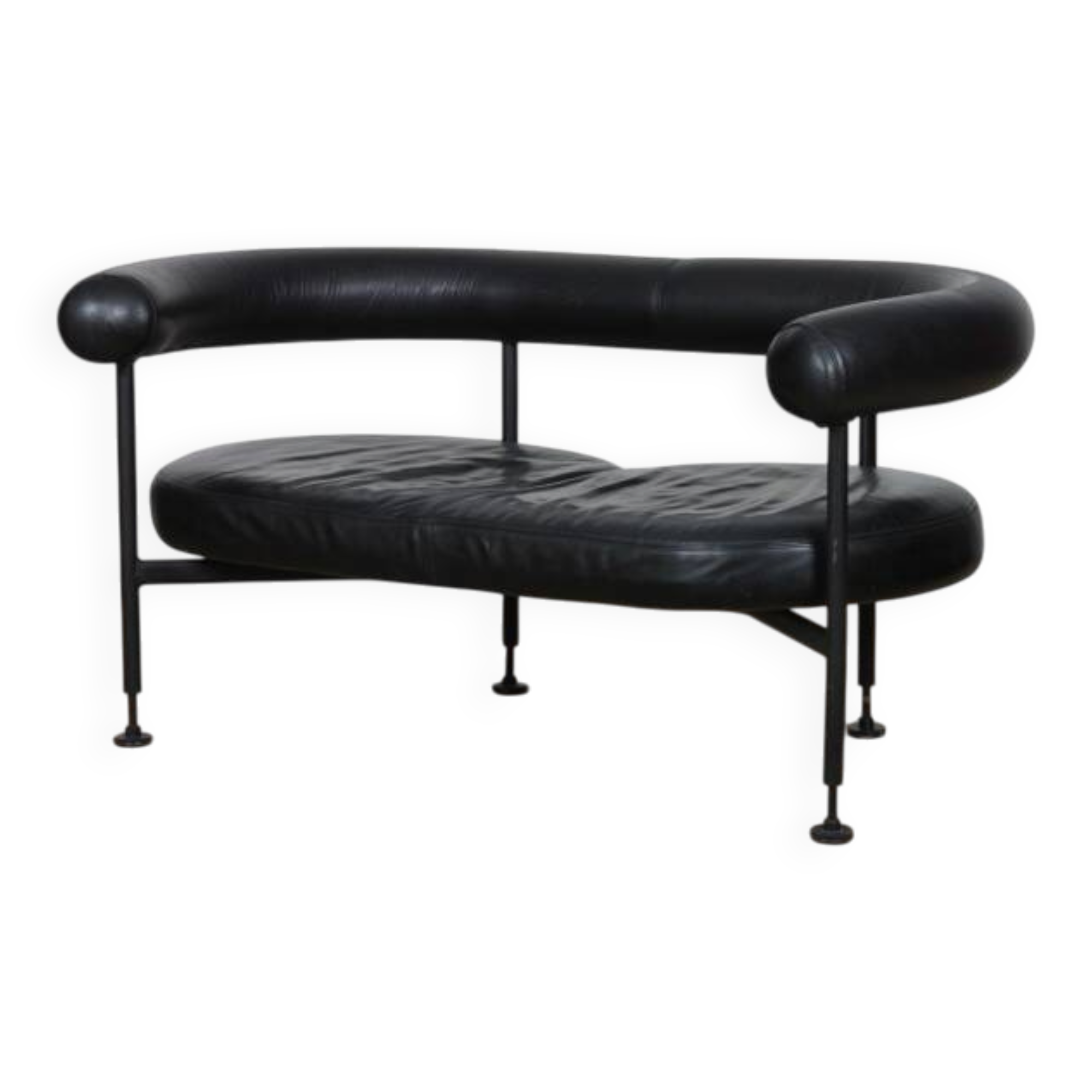 Two-seater leather banquette from the 1980s.