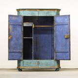 Armoire de mariée peinte d'art populaire