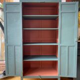 Armoire parisienne